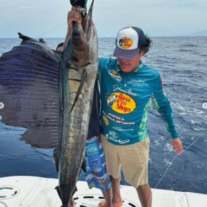 yate de lujo para pesca deportiva en altamar